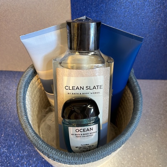 🎉🎉HP🎉🎉Mens Bath & Body Self-Care Bundle NWT - Picture 2 of 7
